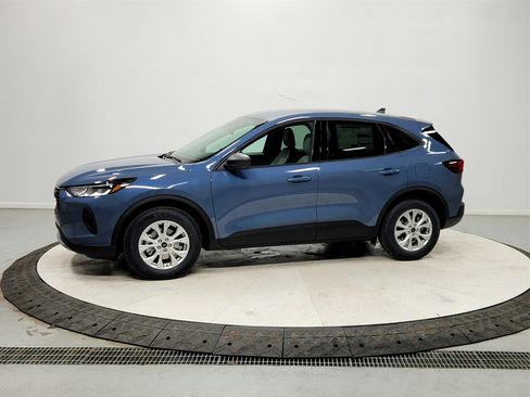 New 2026 Ford Escape Active w/ Cold Weather Package image 3