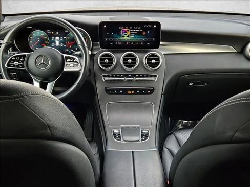 Used 2020 Mercedes-Benz GLC 300 4MATIC image 18