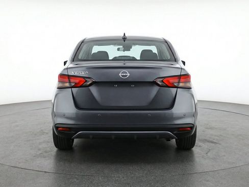 Used 2025 Nissan Versa SV FWD image 7