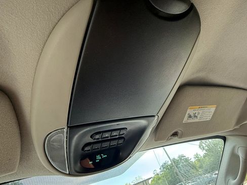 Used 2006 Dodge Grand Caravan SXT FWD image 11