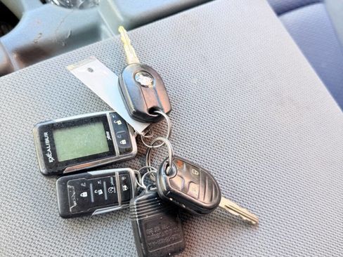 Used 2013 Ford F150 XLT w/ Luxury Equipment Group image 25