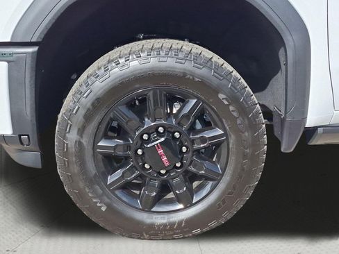 New 2026 GMC Sierra 2500 AT4 w/ AT4 Premium Plus Package AWD/4WD image 33