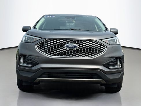 Used 2023 Ford Edge SEL w/ Convenience Package AWD/4WD image 2
