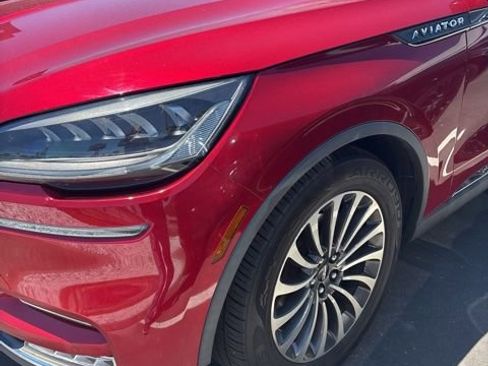 Used 2020 Lincoln Aviator Reserve w/ Elements Package Plus RWD image 11
