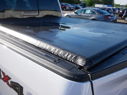 Used 2018 Ford F150 Lariat w/ Equipment Group 502A Luxury AWD/4WD image 8