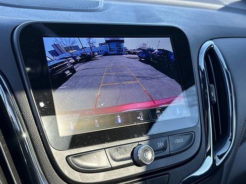 Used 2023 Chevrolet Equinox RS w/ RS Leather Package image 22