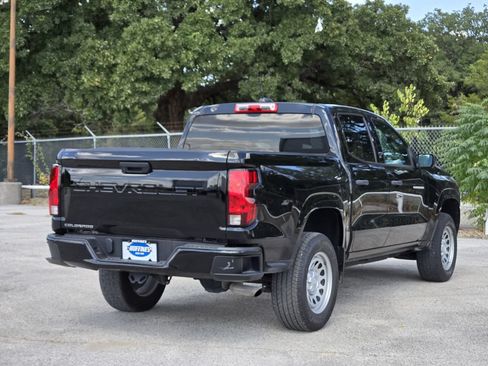 Used 2023 Chevrolet Colorado W/T RWD image 7