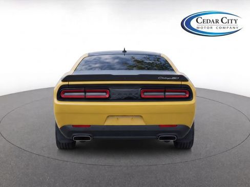 Used 2020 Dodge Challenger R/T RWD image 7
