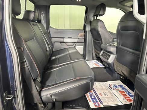 Used 2023 Ford F350 Lariat w/ Chrome Package image 18