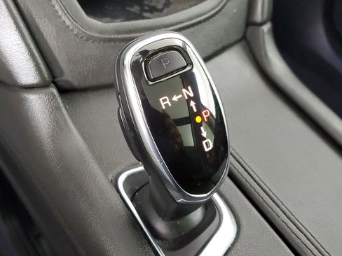 Used 2017 Cadillac XT5 Luxury w/ Driver Awareness Package image 42