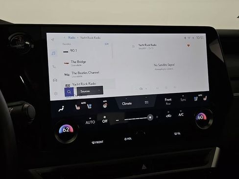 Used 2025 Lexus RX 350 Premium w/ Accessory Package (Z1) FWD image 18