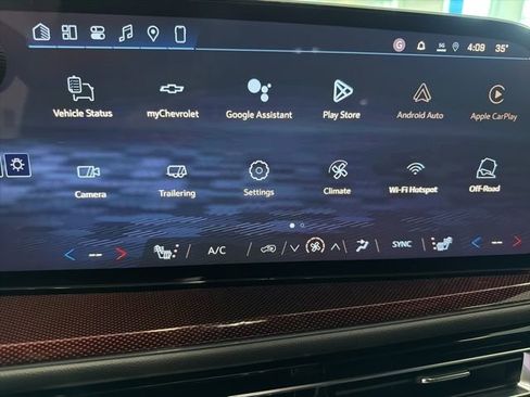 New 2026 Chevrolet Traverse Z71 w/ Driver Confidence Package AWD/4WD image 20