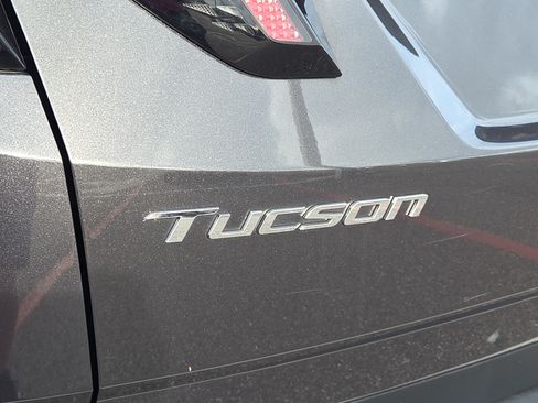 Used 2022 Hyundai Tucson SEL w/ Convenience Package FWD image 6