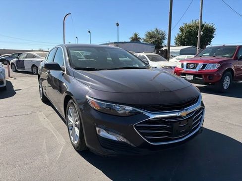 Used 2023 Chevrolet Malibu LT FWD image 3