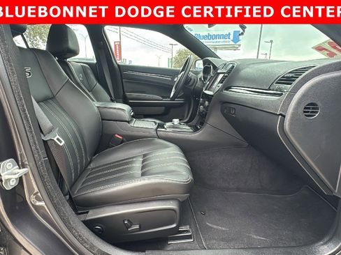 Used 2021 Chrysler 300 S image 27