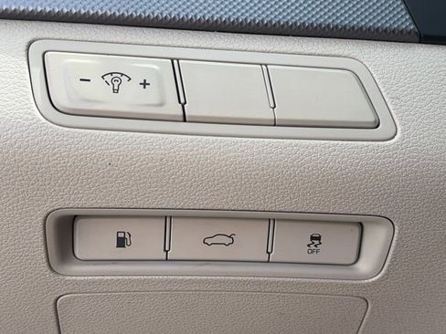 Used 2016 Hyundai Sonata SE image 14