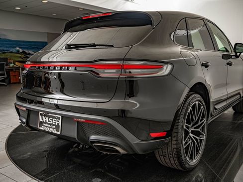 New 2026 Porsche Macan AWD/4WD image 20