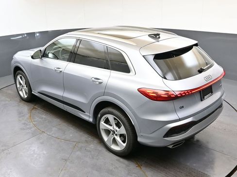 Used 2025 Audi Q5 Premium Plus w/ Premium Plus image 46