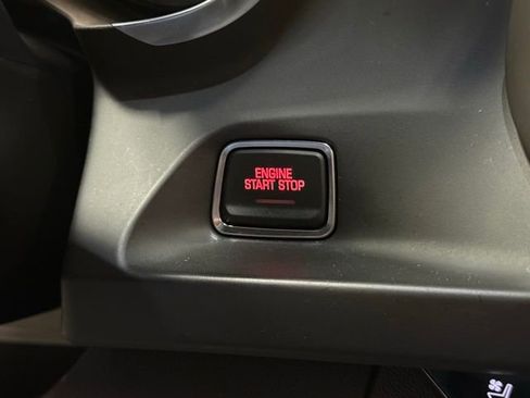 Used 2020 Chevrolet Camaro SS RWD image 21