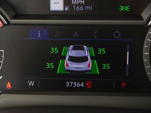 Used 2023 Cadillac XT5 Premium Luxury image 15