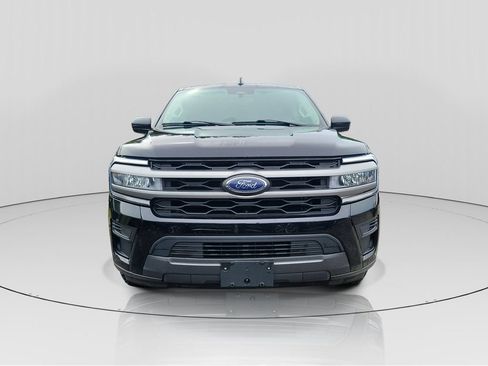 Used 2024 Ford Expedition Max XLT AWD/4WD image 2