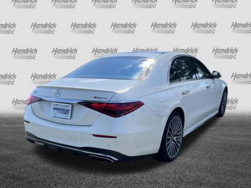 Used 2023 Mercedes-Benz S 500 4MATIC image 11