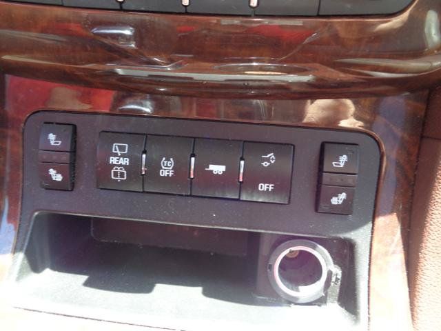 Used 2013 Buick Enclave Leather w/ Trailering Provision Package AWD/4WD image 38
