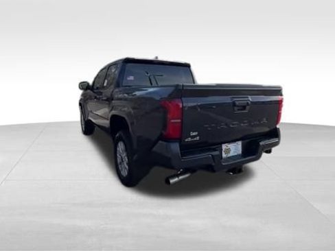 New 2026 Toyota Prius LE image 5