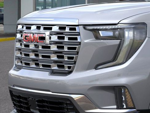 New 2026 GMC Acadia Denali w/ Super Cruise Package AWD/4WD image 14