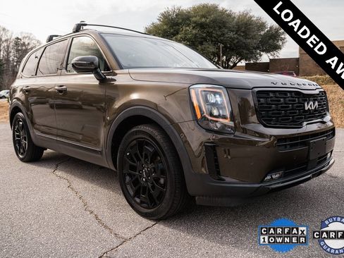 Used 2022 Kia Telluride SX w/ SX Prestige Package image 10