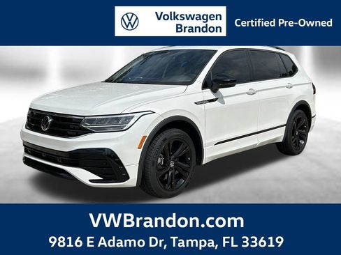 Certified 2024 Volkswagen Tiguan SE R-Line FWD image 1