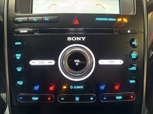 Used 2018 Ford Explorer Limited w/ Equipment Group 301A image 14