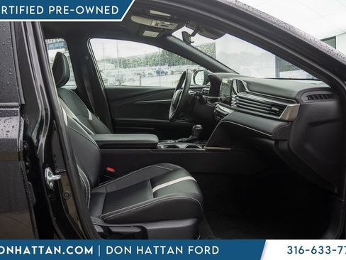 Used 2025 Toyota Camry SE FWD image 23