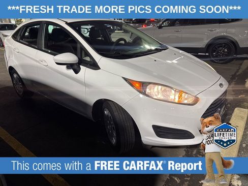 Used 2016 Ford Fiesta S image 2
