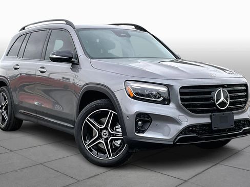 Certified 2025 Mercedes-Benz GLB 250 GLB 250 image 3