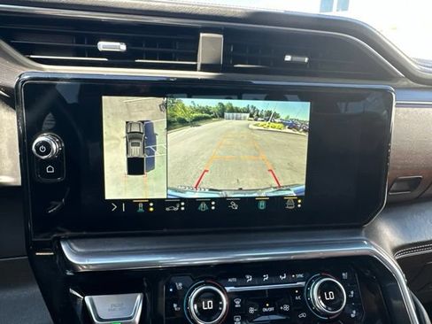 Used 2023 GMC Sierra 1500 Denali Ultimate AWD/4WD image 29