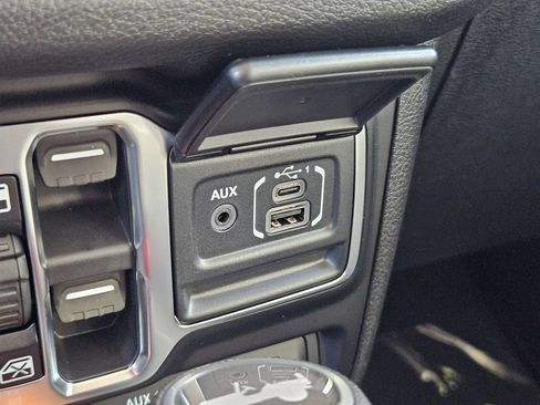 New 2026 Jeep Wrangler Unlimited Sport AWD/4WD image 31