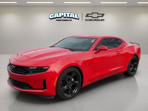 Certified 2023 Chevrolet Camaro LT w/ Technology Package image 1
