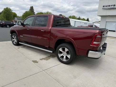Used 2019 RAM 1500 Laramie AWD/4WD image 5