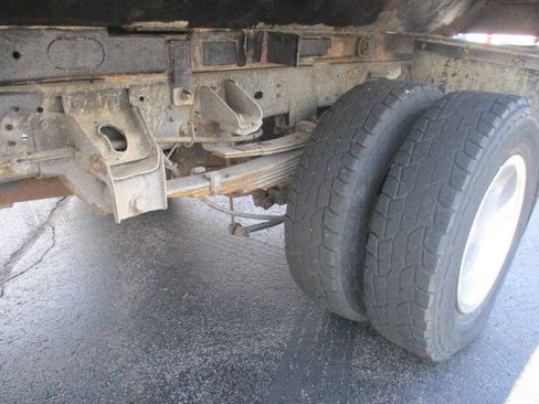 Used 2017 RAM 3500 Tradesman w/ Chrome Appearance Group AWD/4WD image 14