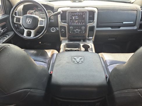 Used 2018 RAM 2500 Laramie AWD/4WD image 13