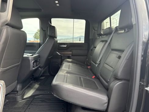 Used 2020 GMC Sierra 2500 Denali w/ Denali Ultimate Package image 12