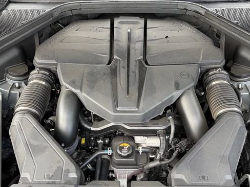 Certified 2025 Genesis GV80 3.5T e-SC AWD/4WD image 8