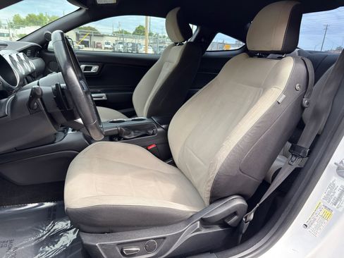 Used 2018 Ford Mustang Coupe w/ Equipment Group 101A RWD image 17