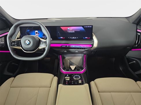 Used 2025 BMW X3 xDrive30i w/ Convenience Package image 15