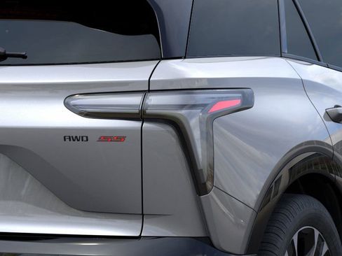 New 2026 Chevrolet Blazer EV SS image 11