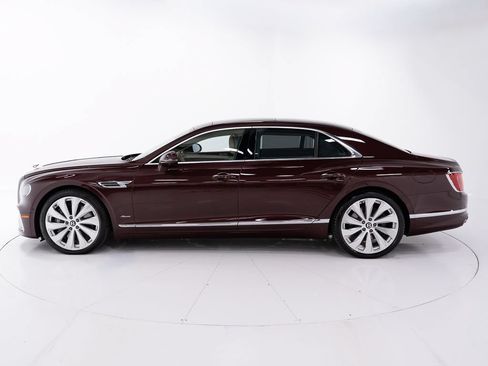 Used 2026 Bentley Flying Spur Plug-In Hybrid AWD/4WD image 2