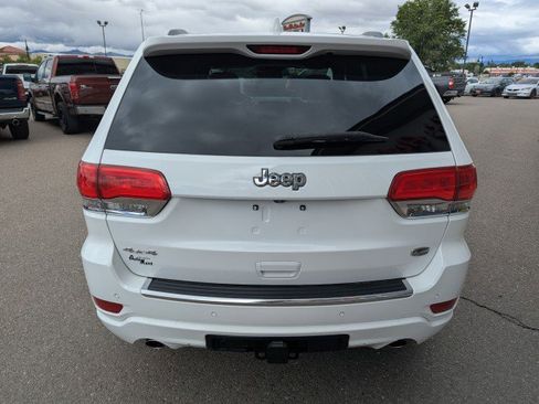 Used 2016 Jeep Grand Cherokee Overland AWD/4WD image 4