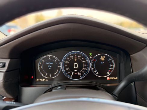 Used 2015 Cadillac Escalade ESV Premium AWD/4WD image 37
