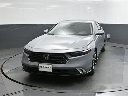 New 2025 Honda Accord Touring image 30